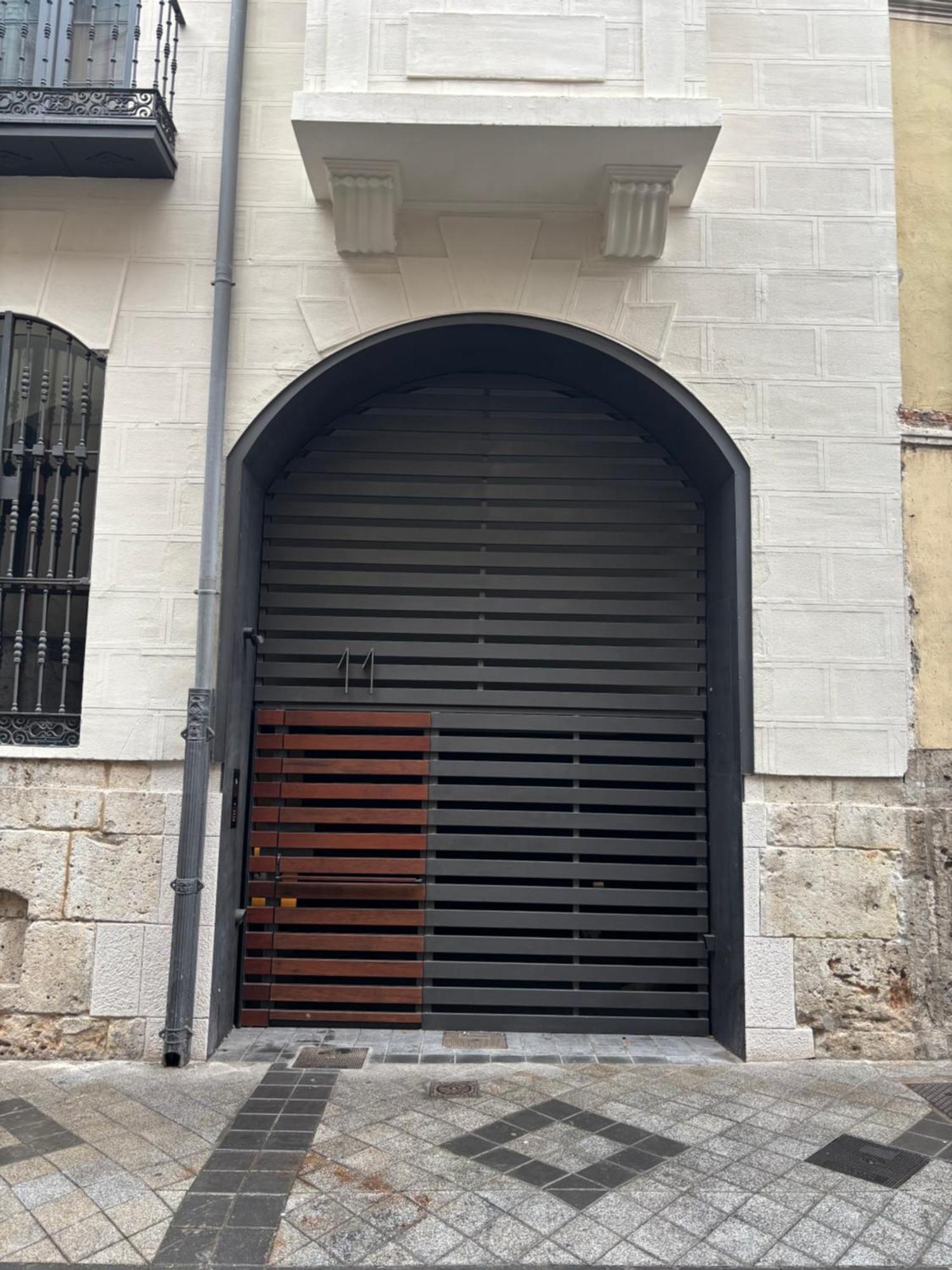 Apartamentos Catedral I バリャドリド エクステリア 写真